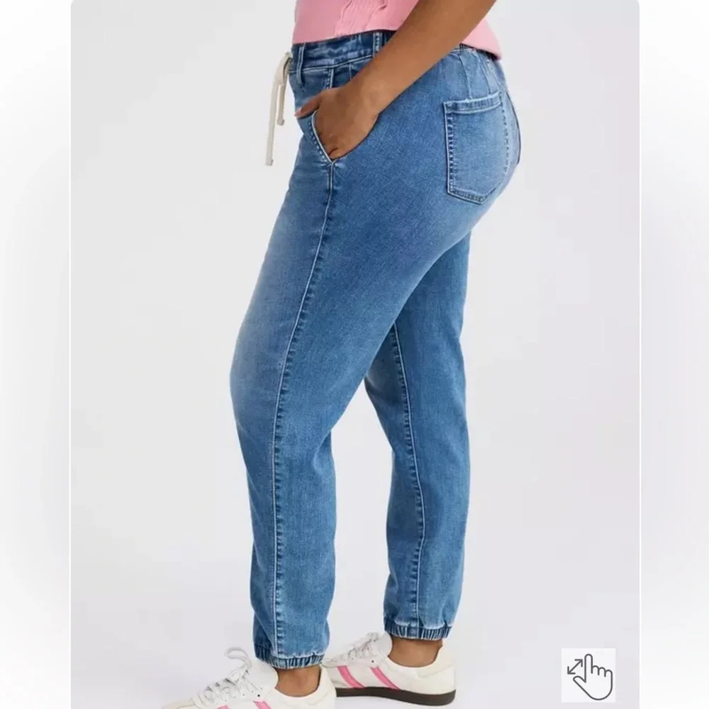 Torrid mid rise jogger jean - Picture 4 of 12